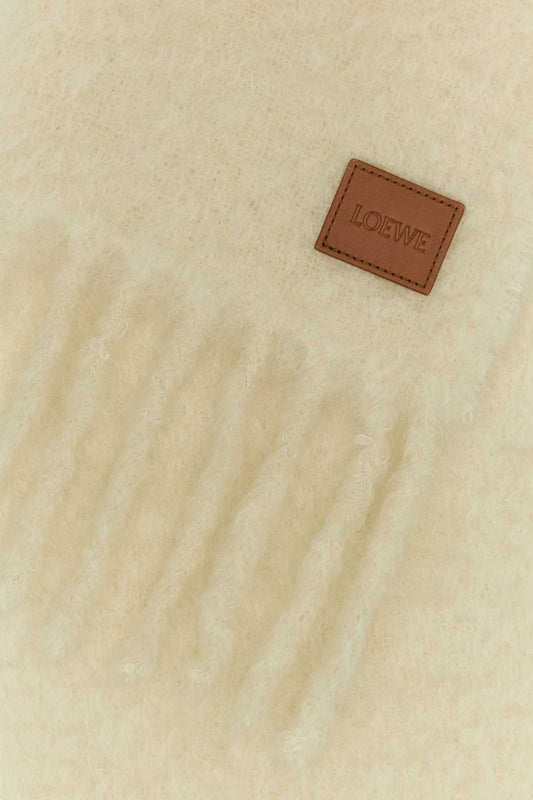 23X185_SCARF_FSA6SS1X05_WHITE_Image_2