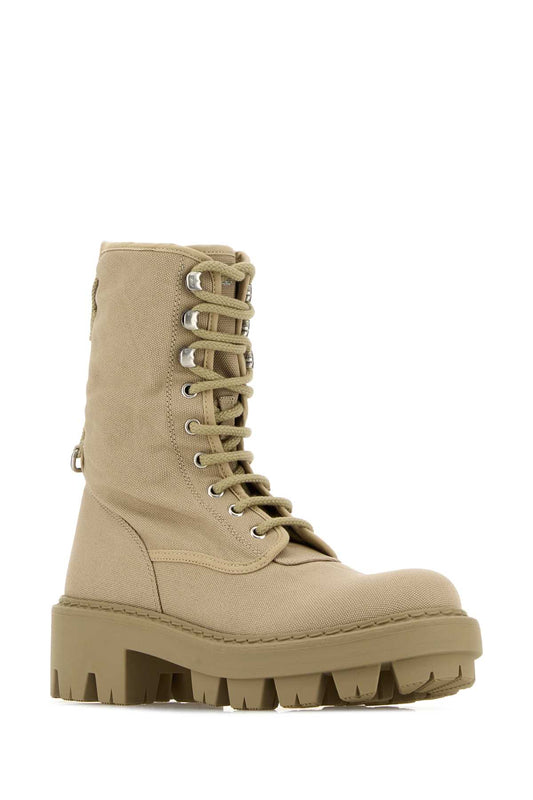 BOOTS16-28_1U476OF055010_F0065_Image_2