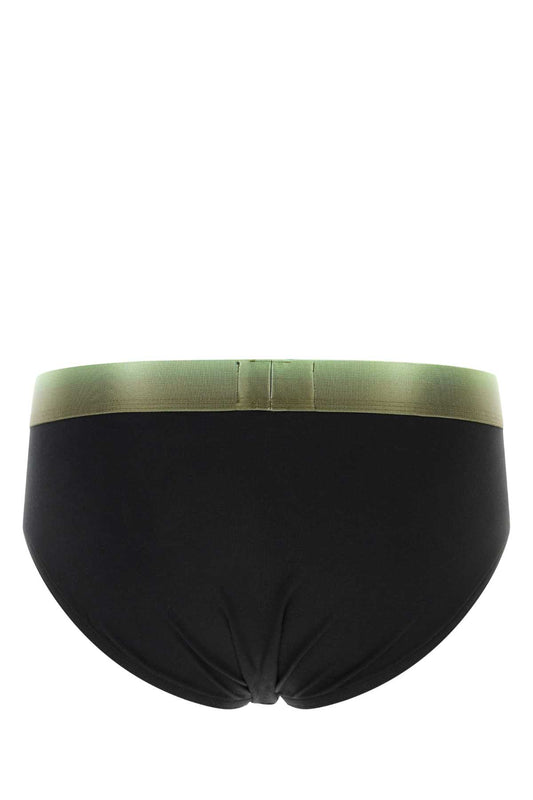 BRIEF_EM000229AF10784_UC001_Image_2