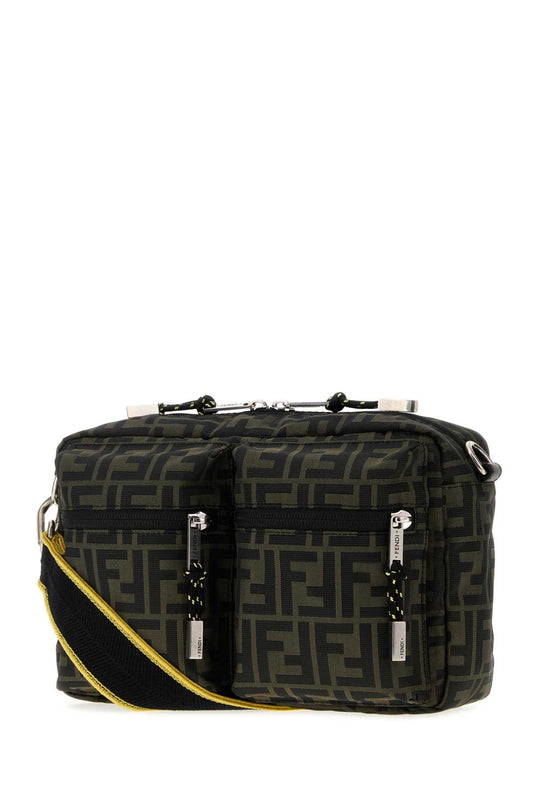 CAMERA_CASE_FF_LIGHT_7VA695B12N_F1PR4_Image_2