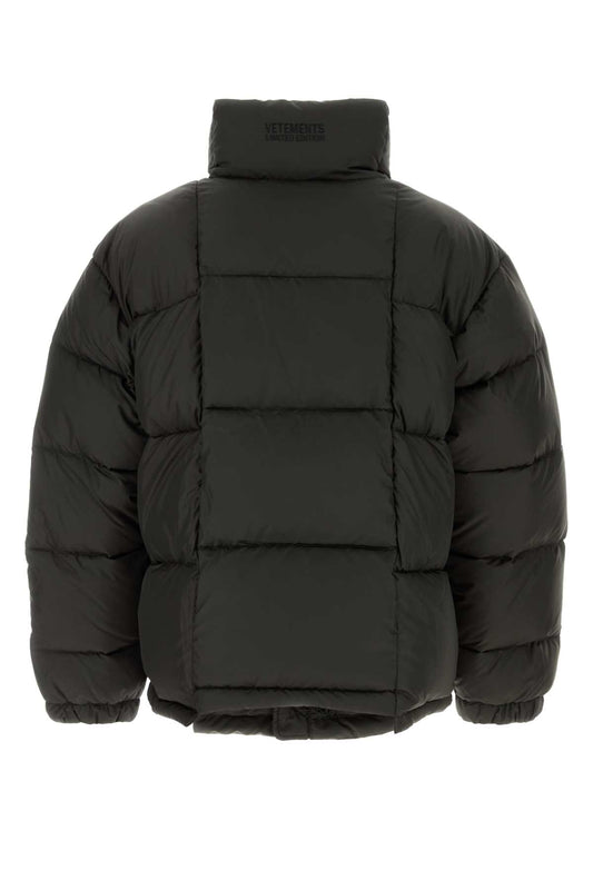 CUT-UP_PUFFER_JACKET_UA65JA103B_BLACKOUT_Image_2
