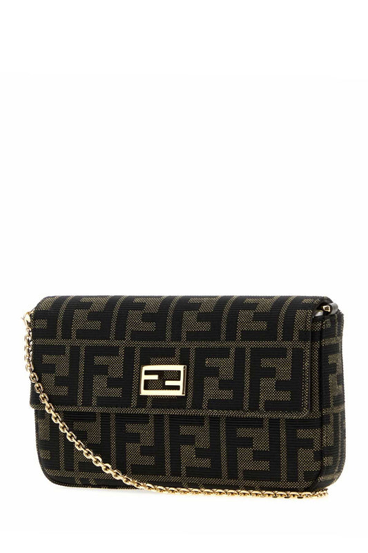 Chain_Pouch_8M0600B1JY_F0VAT_Image_2