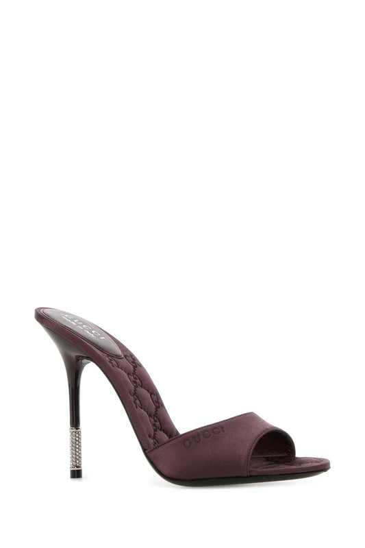 FABRIC_UPPER_AND_LEATHER_SOLE_SANDAL_853650F1400_5046_Image_2