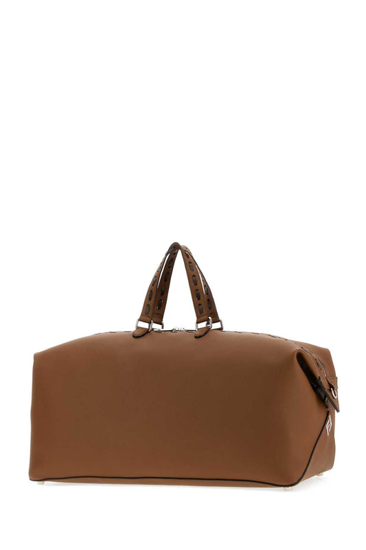 FENDI_LUI_DUFFL_VITCHERMAXI_7VV182AVBX_F1WL3_Image_2