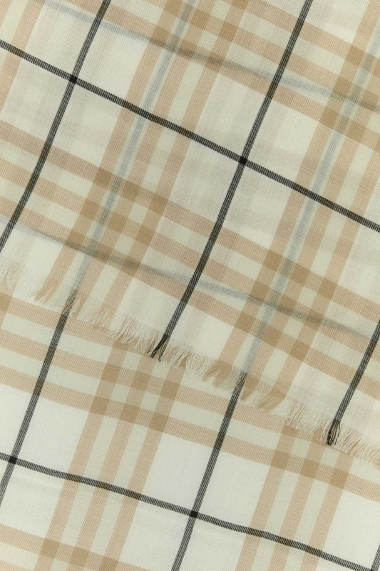 MU_MED_CHK_LW_SCARF_8105925_C2205_Image_2