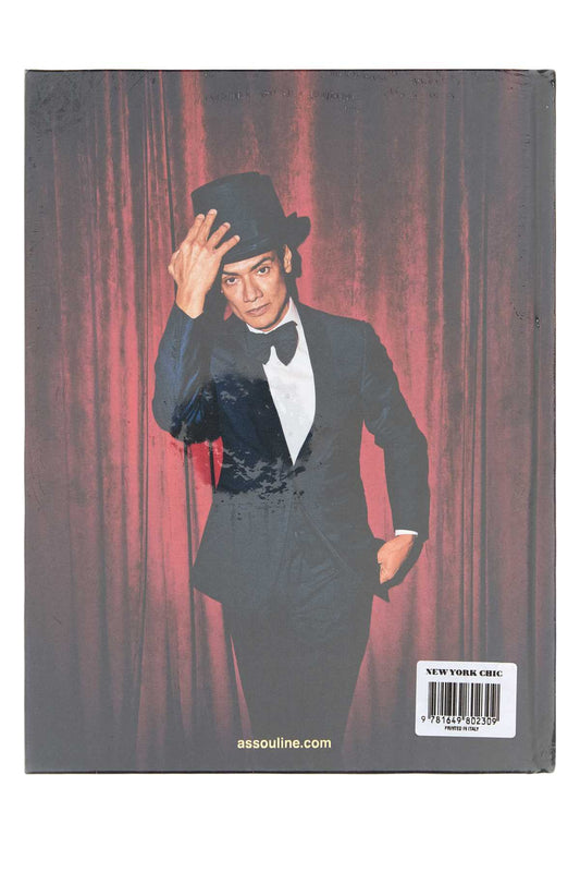 NEW_YORK_CHIC_9781649802309_000_Image_2