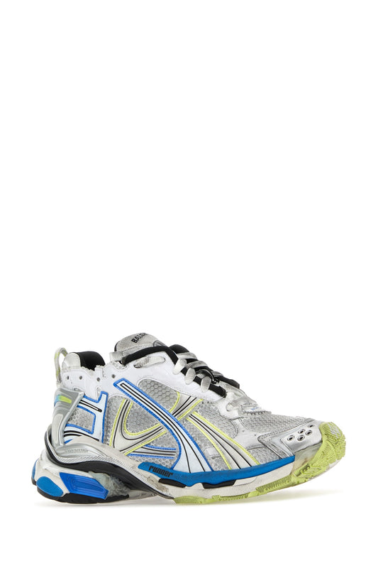 RUNNER_772774W3RMU_9074_Image_2