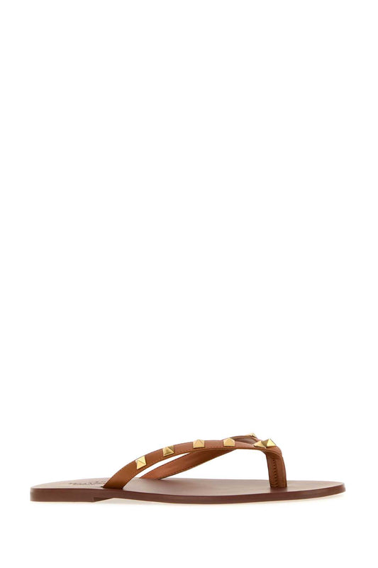 THONG_ROCKSTUD_G_9Y2S0O16UIS_QSN_Image_2