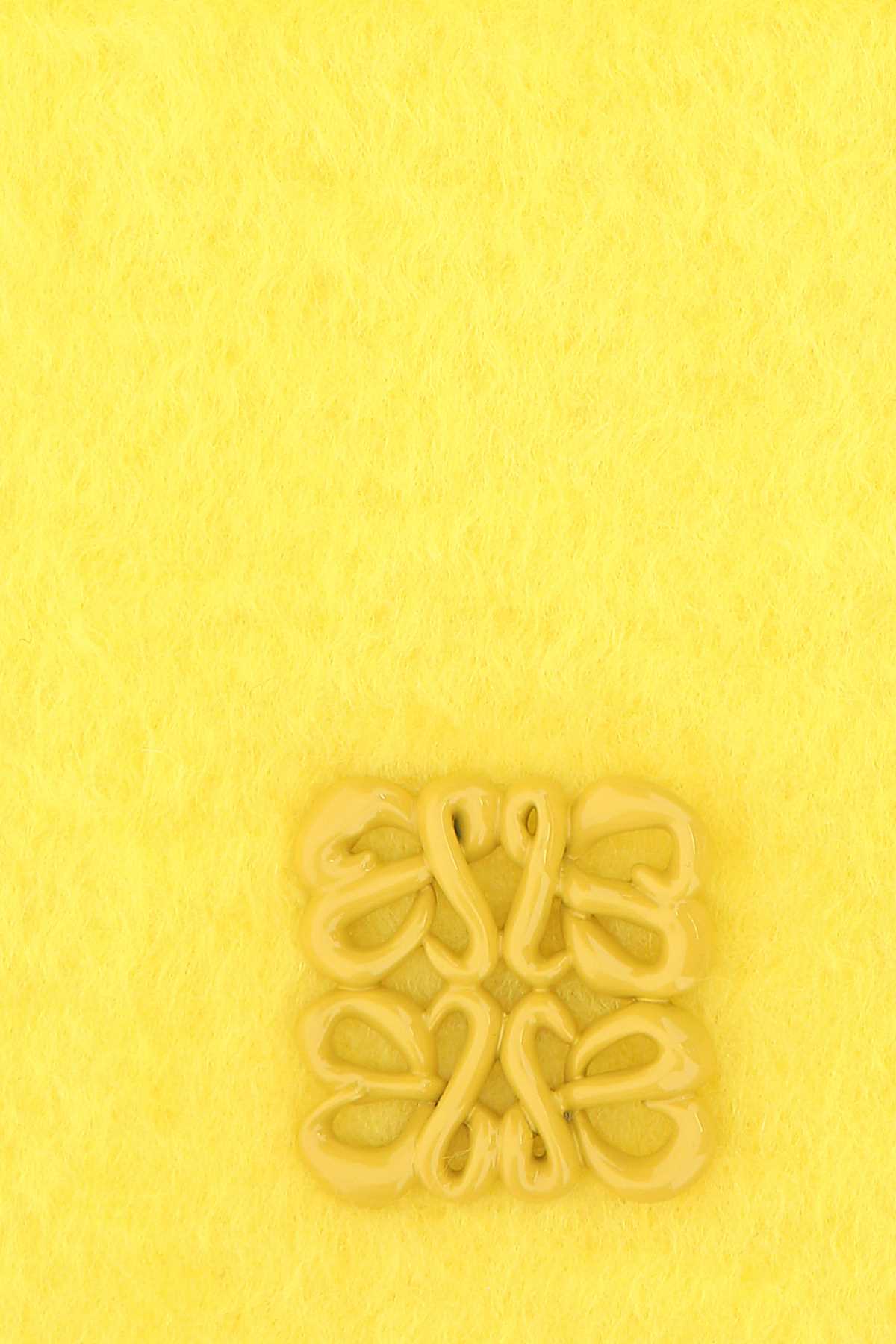 23X185_MOHAIR_BROOCH_SCARF_F540257X02_YELLOW_Image_3
