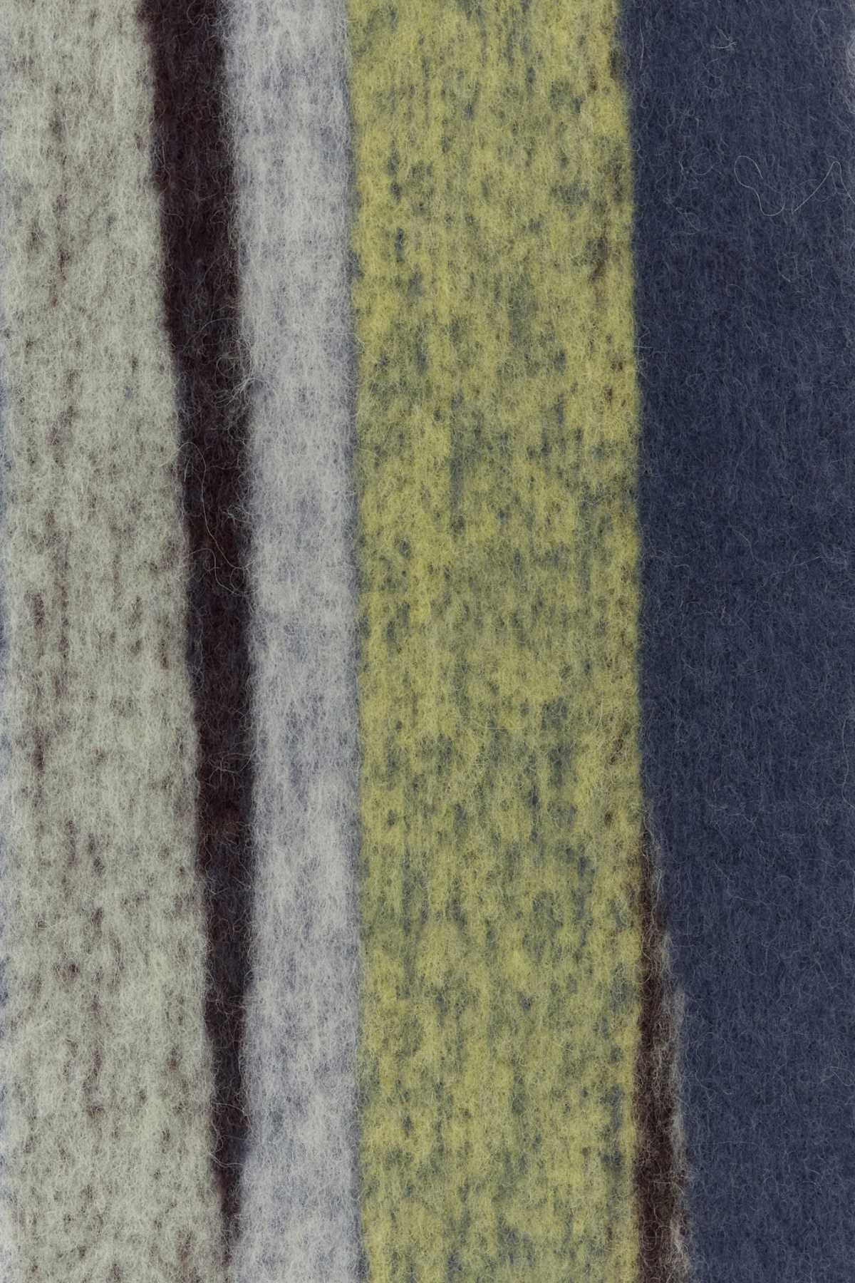 25X190_SCARF_FSA5SS3W01_YELLOWNAVY_Image_3