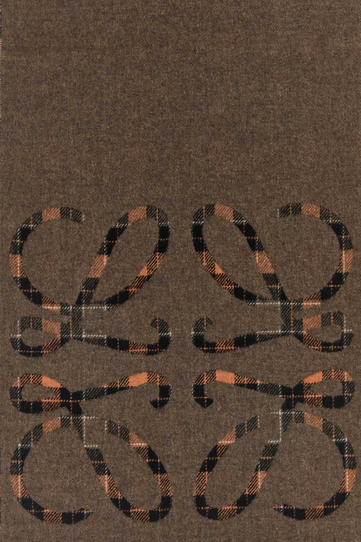 28X180_ANAGRAM_SCARF_FSA4SS1W01_BROWNMULTICOLOR_Image_3