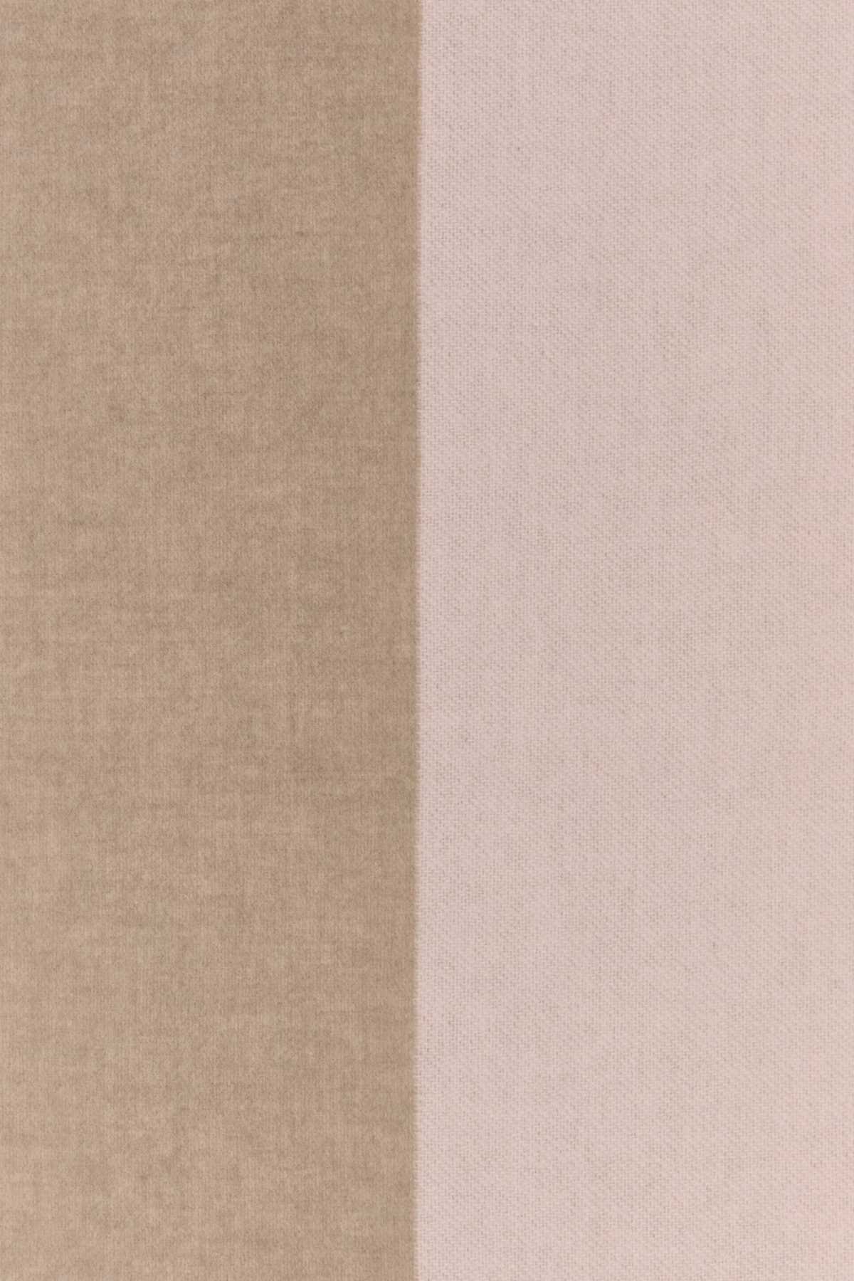 28X180_SCARF_FSA4SS1W12_LIGHTPINKBEIGE_Image_3