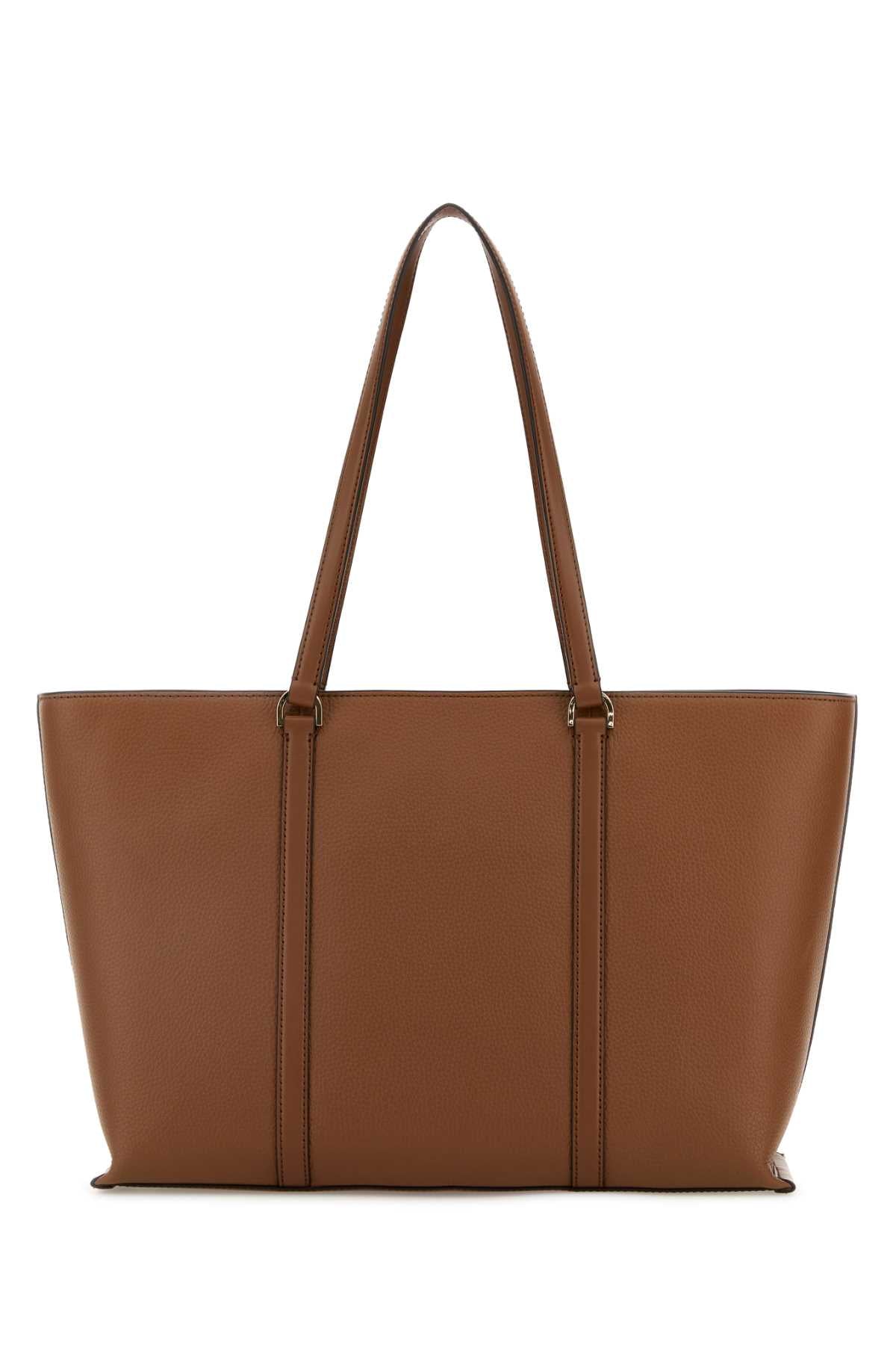 3032_SOLID_PEBBLE_EMB_LEATHER_30R4G1LT3L_LUGGAGE_Image_3