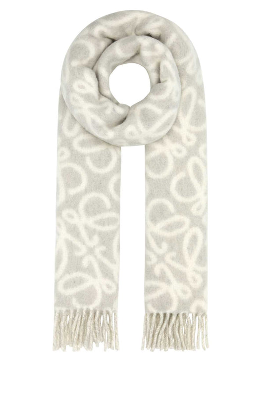 37X185_ANAGRAM_SCARF_F811257X23_GREYECRU_Image_1