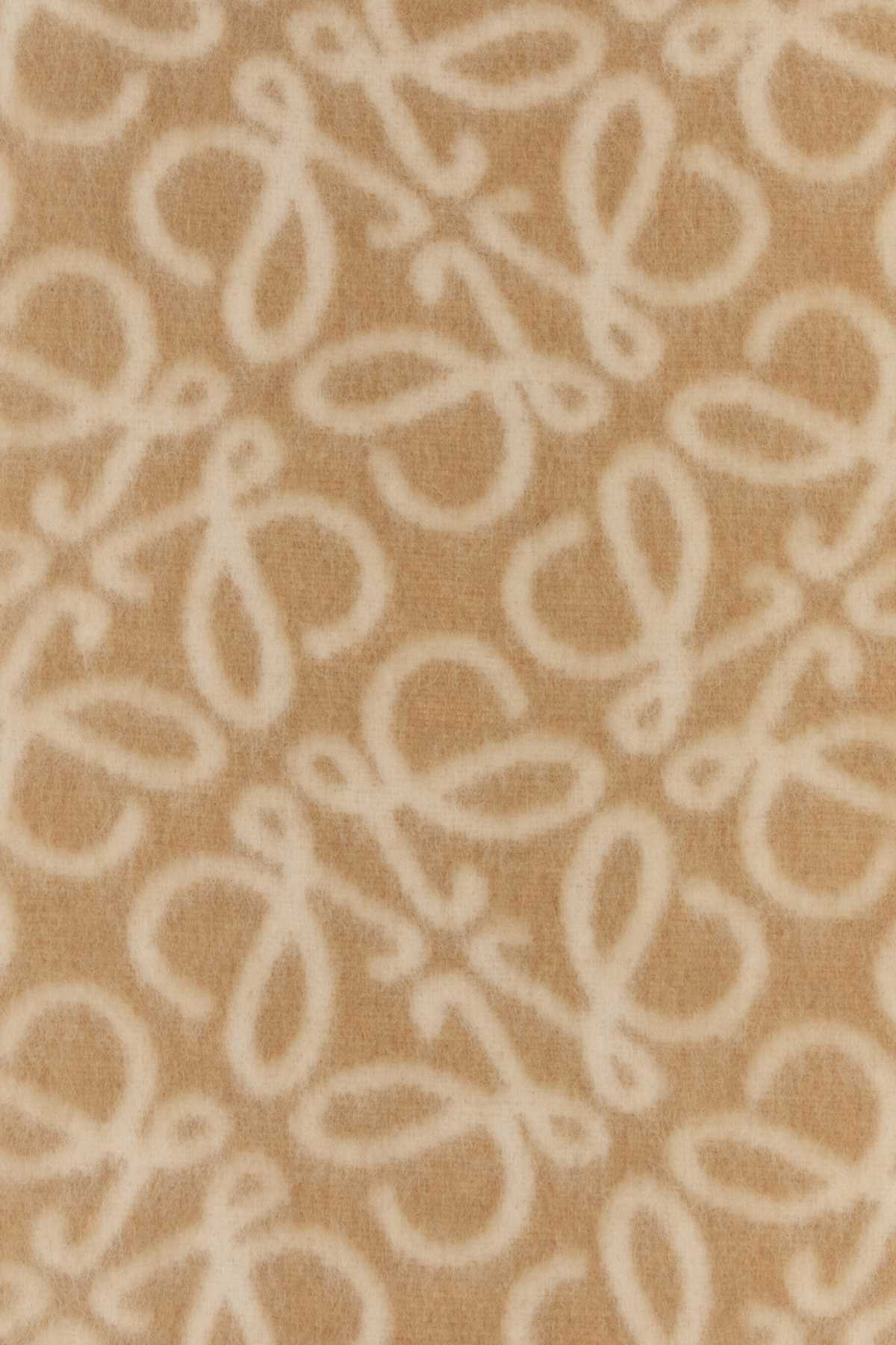 37X185_ANAGRAM_SCARF_FSF4SS1W02_BEIGEWHITE_Image_3