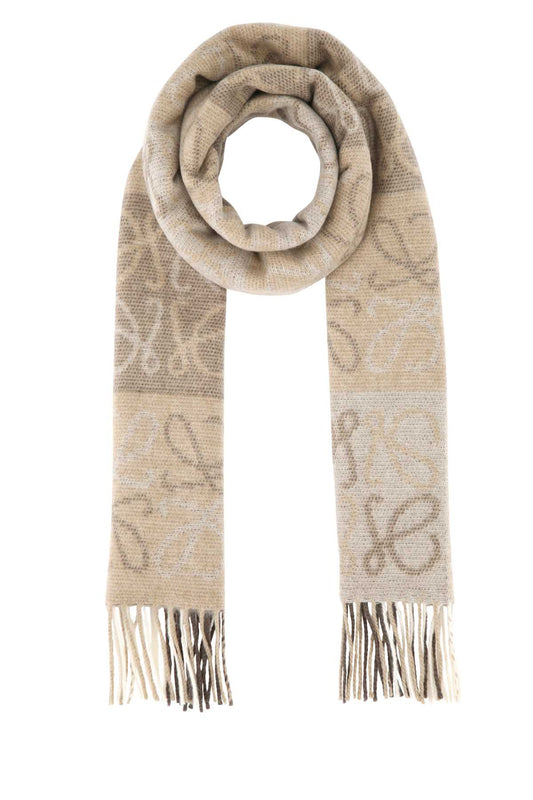 38X180_ANAGRAM_SCARF_F810487X17_WHITEBEIGE_Image_1
