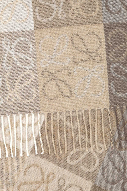 38X180_ANAGRAM_SCARF_F810487X17_WHITEBEIGE_Image_2