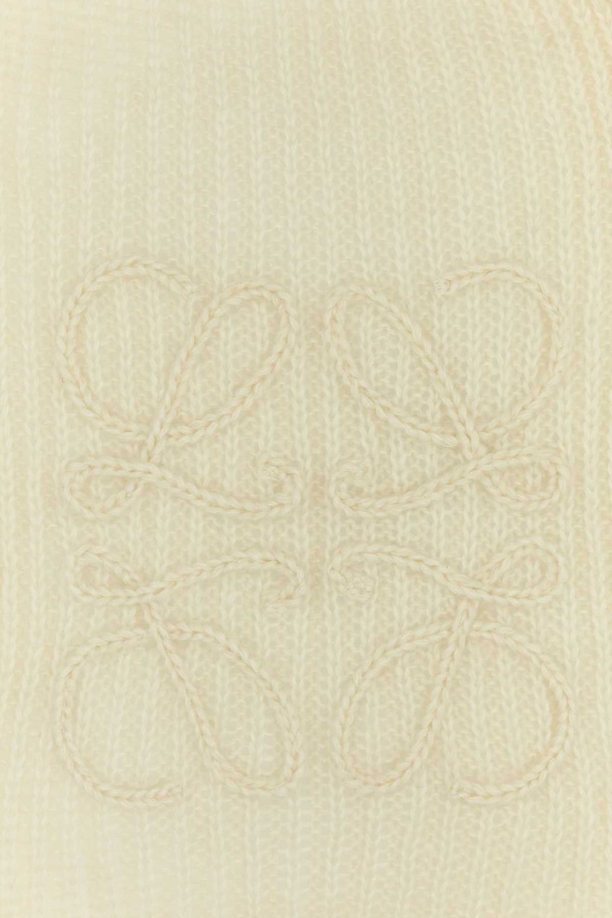 45X250_ANAGRAM_SCARF_F811487X53_WHITE_Image_3