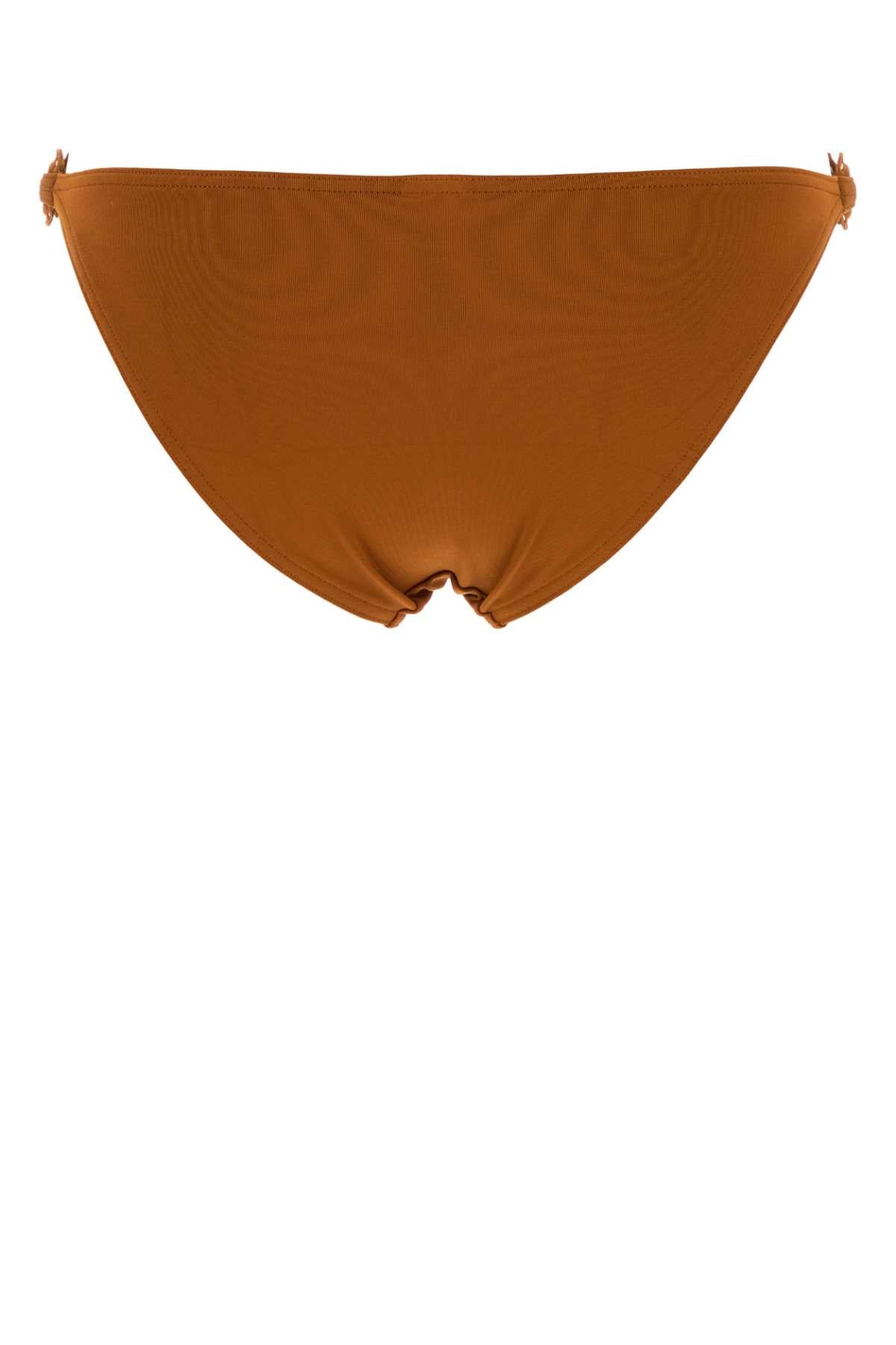 ABORDAGE_042505_ECORCEE25_Image_2