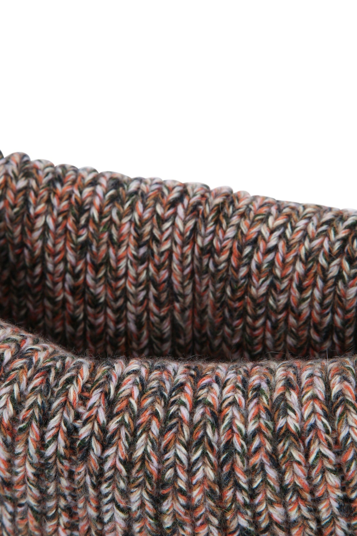 ALPE_GRANUS_COLLAR_SCARF_CASH_GG_3_FAO5329_J1RB_Image_3