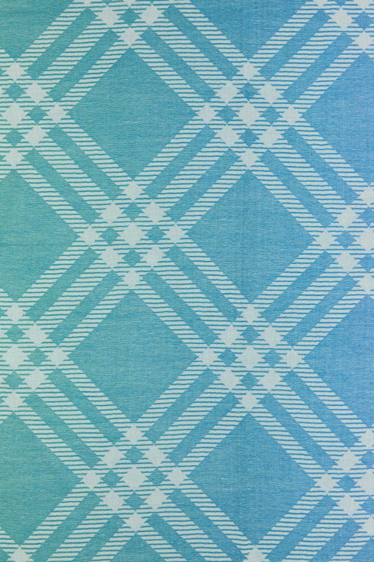 AMU_GRADIENT_MERSILK_SCF177545C5310_8125852_C5310_Image_3