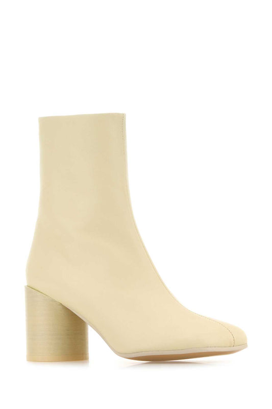 ANKLE_BOOT_S59WU0235P3628_T2024_Image_2