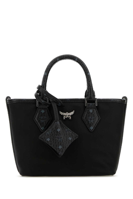 AREN_FBR_SHOPPER_XMN_BK_MWPFSTA04_BK_Image_1