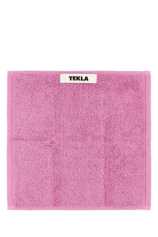 ASCIUGAMANO_TTMA30X30_MAGENTA_Image_2