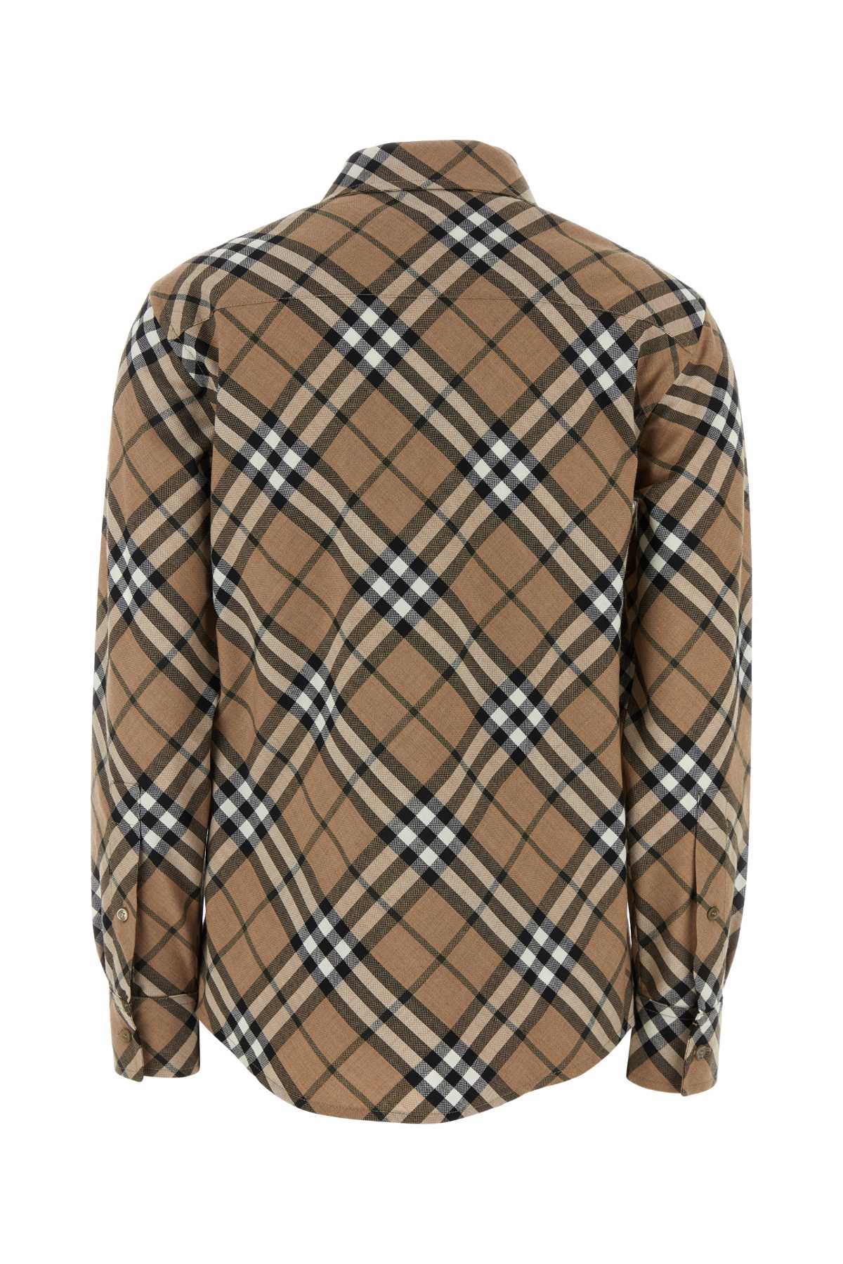 AU24-WW-SIP-211028_8093314_C1202_Image_2