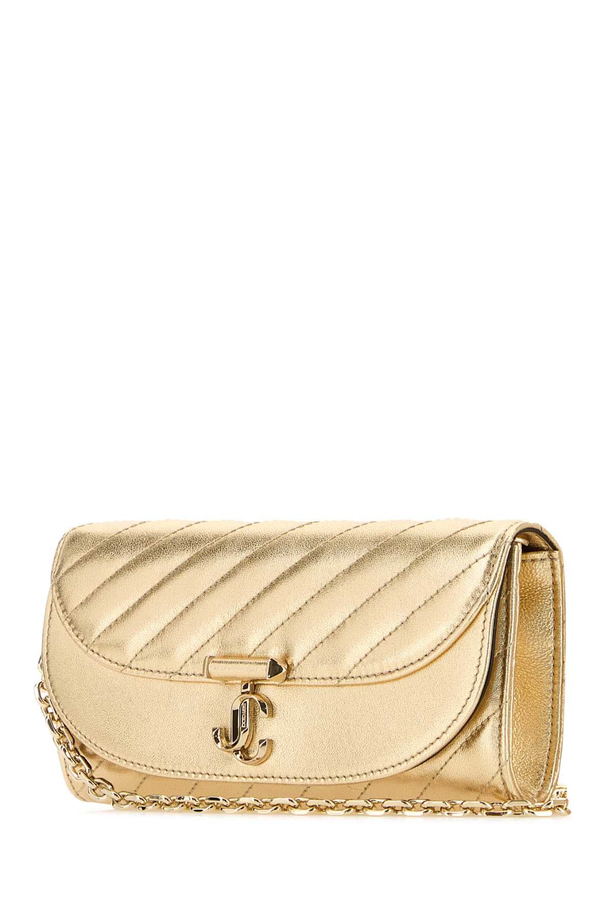 AVN_CURVE_WALLETCHN_AVNCURWALCHNRBA_GOLSHIGOL_Image_2