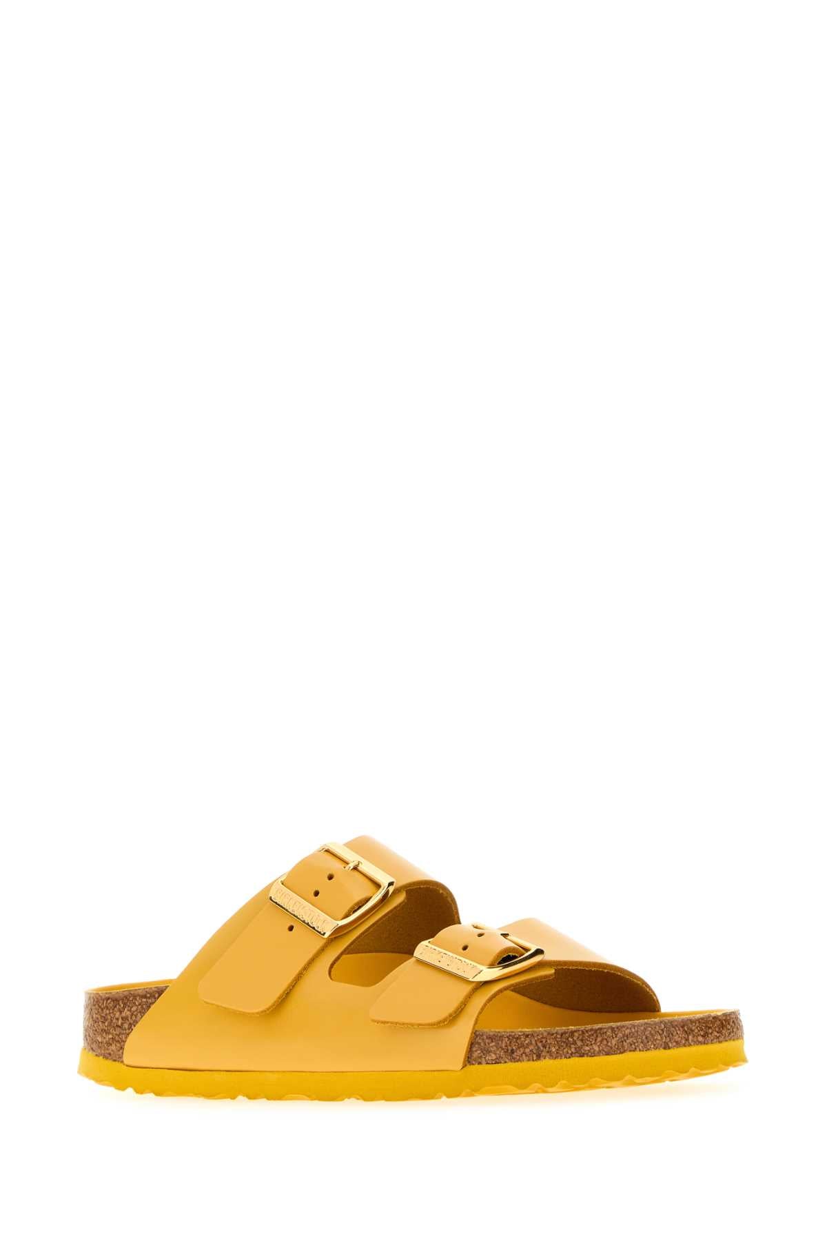 Arizona_HEX_ochre_Amalfi_Natural_Leather_1031745_OCHRE_Image_2