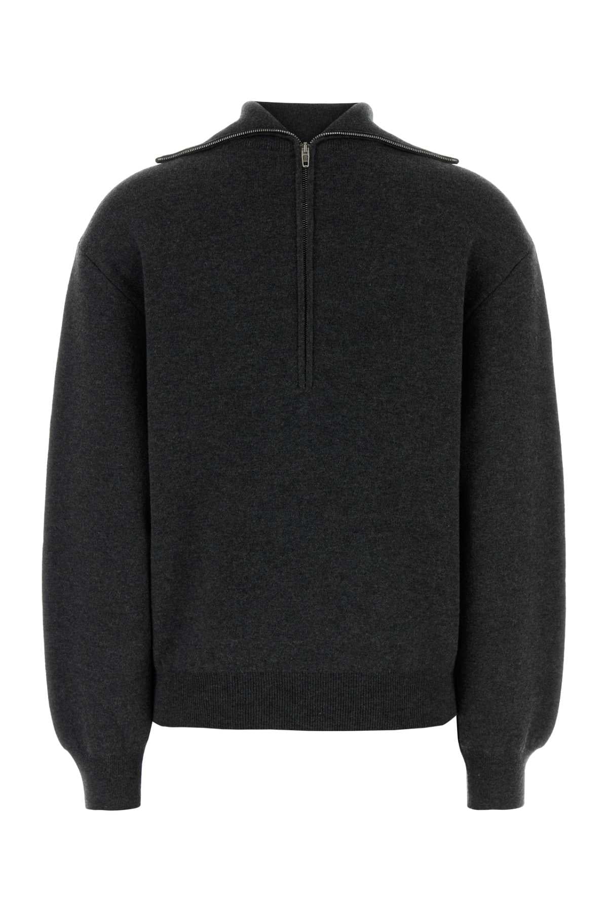 BACK-TO-FRONT_HIGH_849931T1754_8519_Image_2