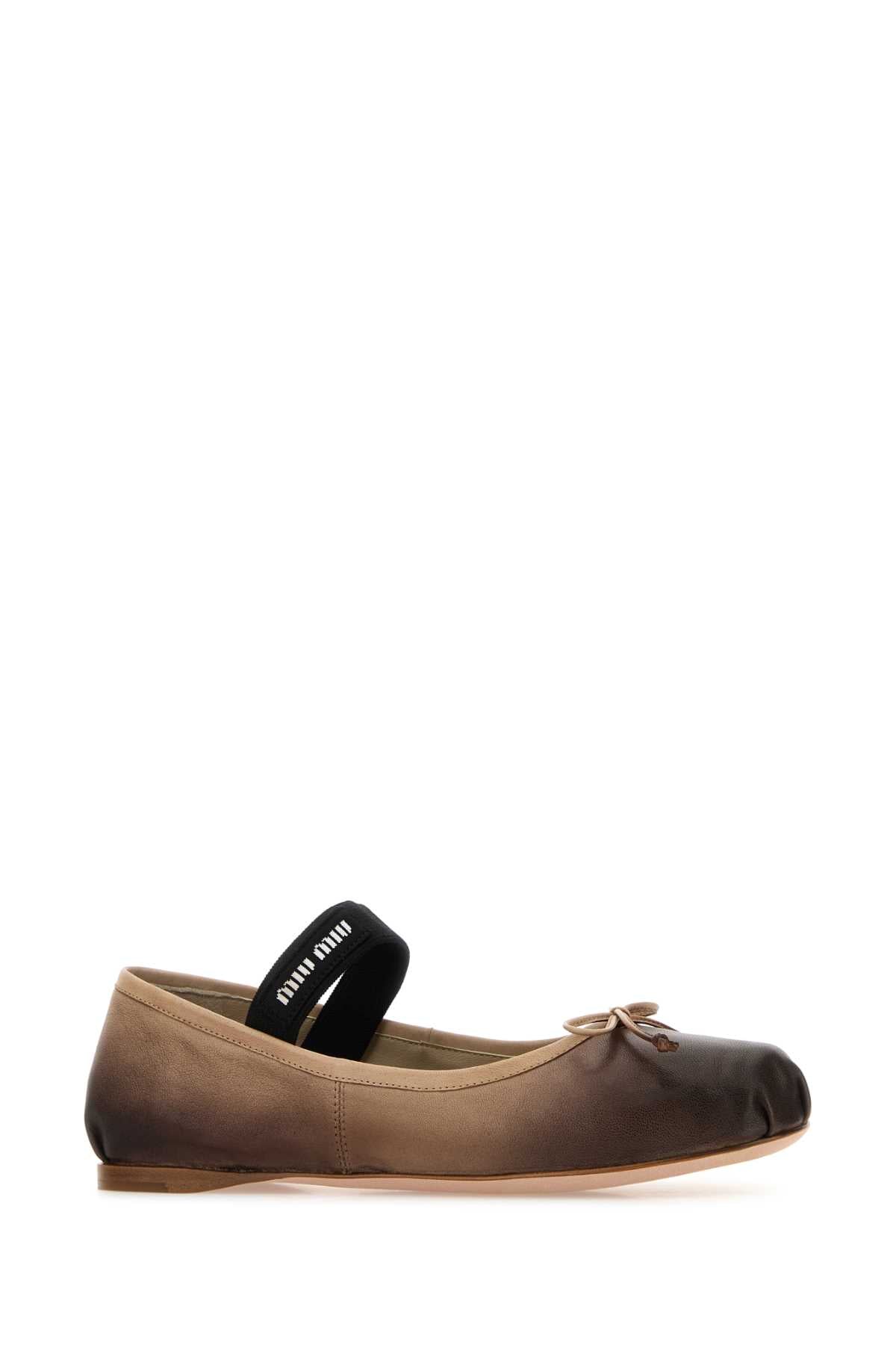 BALLERINE_5F507EF005038_F0036_Image_2