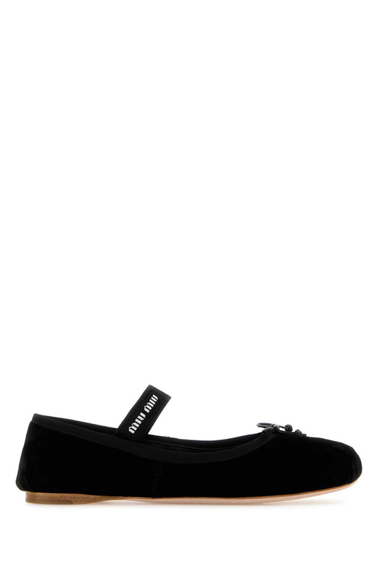 BALLERINE_5F794DFDX05849_F0002_Image_1