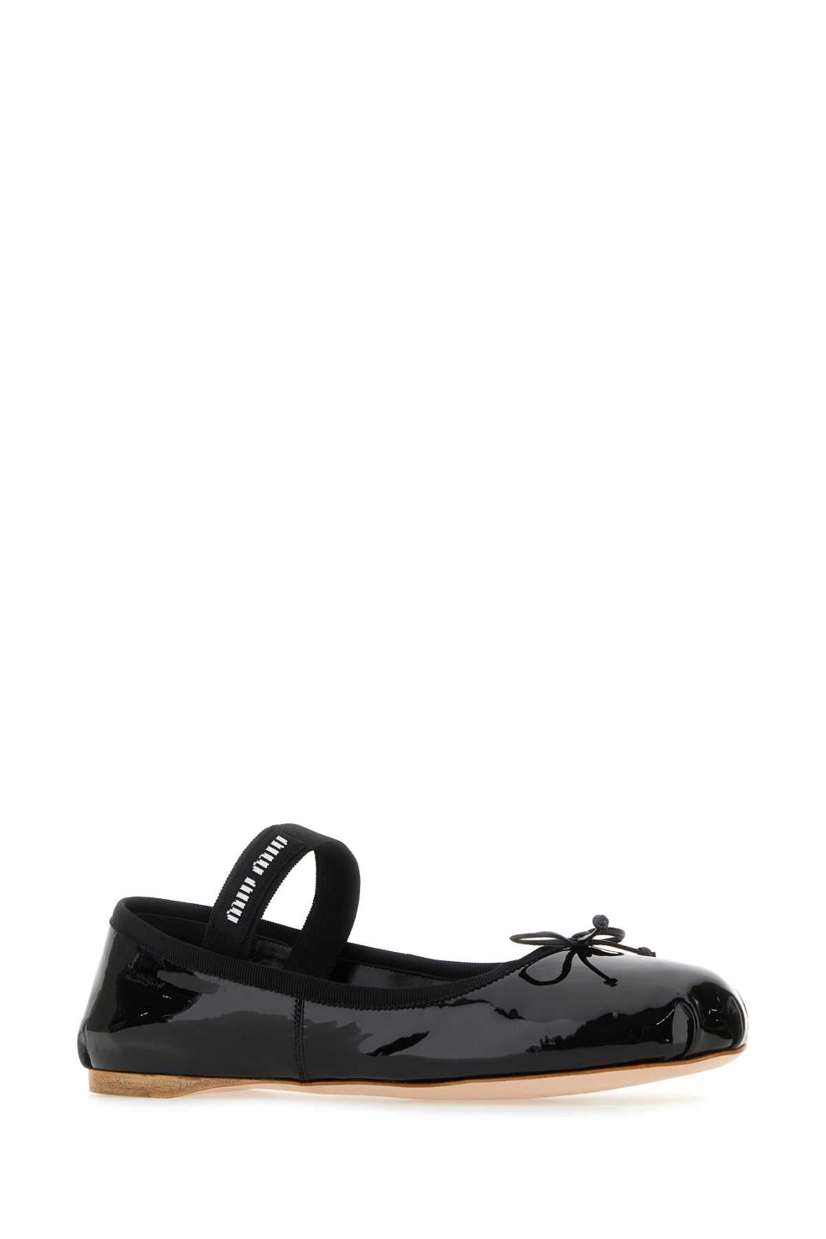 BALLERINE_5F794DFDX05JHR_F0002_Image_2