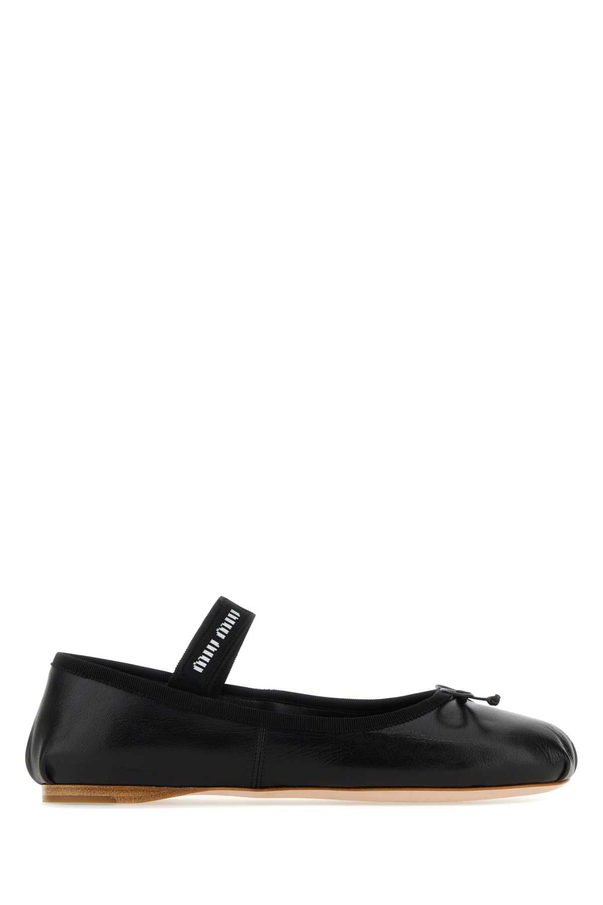 BALLERINE_5F794DFDX05XUU_F0002_Image_1