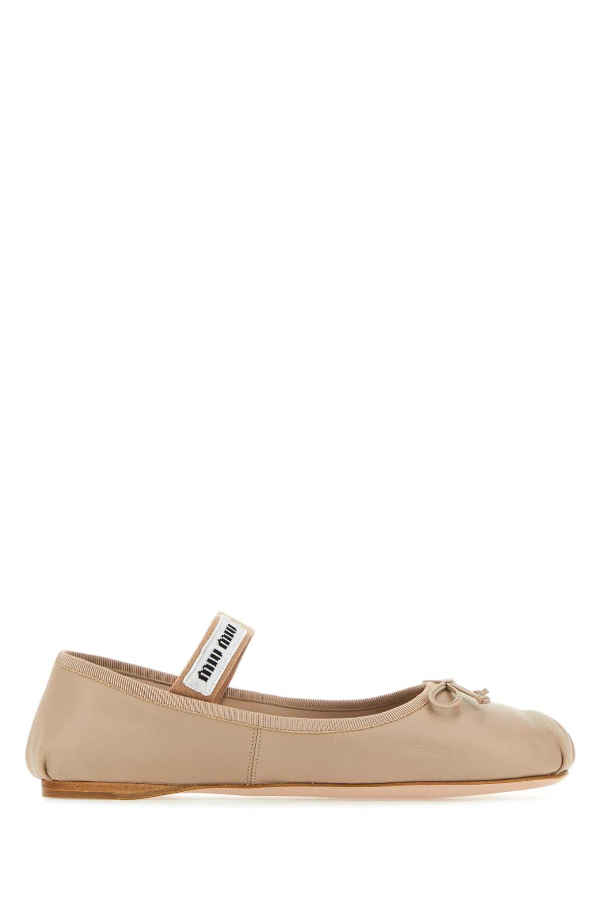 BALLERINE_5F794DFDX05XUU_F0NZ2_Image_1