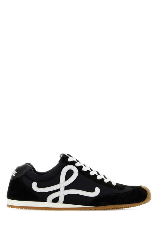 BALLET_RUNNER_20_LBR2282X36_BLACKWHITE_Image_1