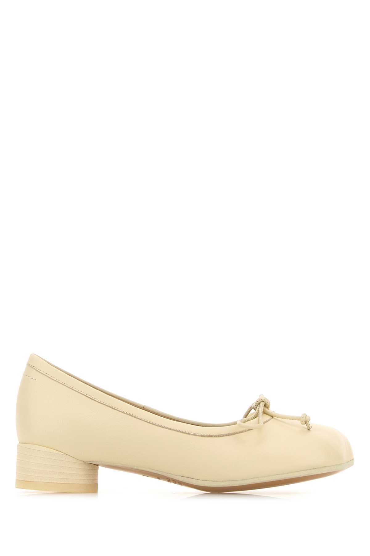 BALLET_SHOE_S59WZ0092P3628_T2024_Image_1