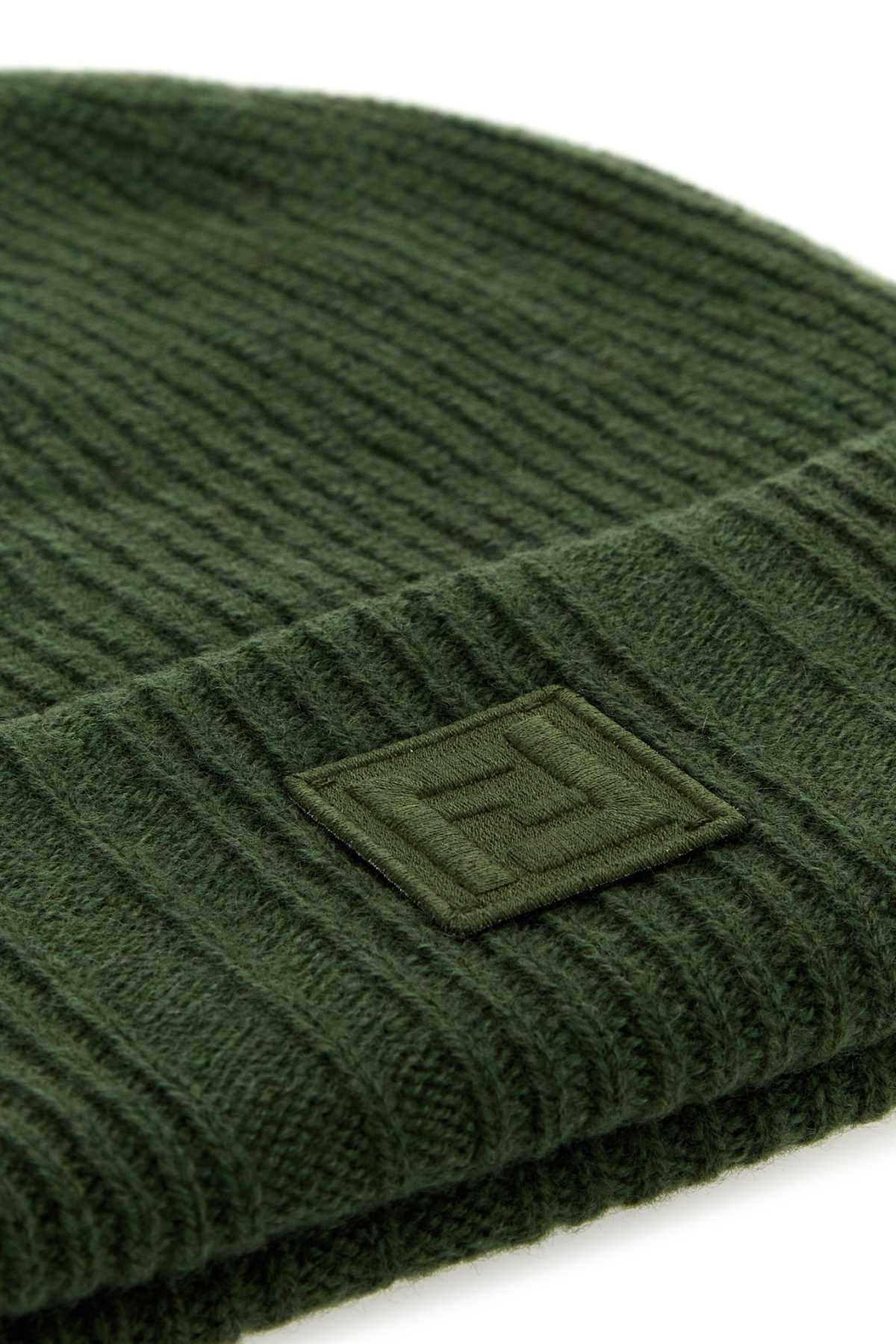 BEANIE_FF_LABEL_FXQ352ASMM_F0QG2_Image_3