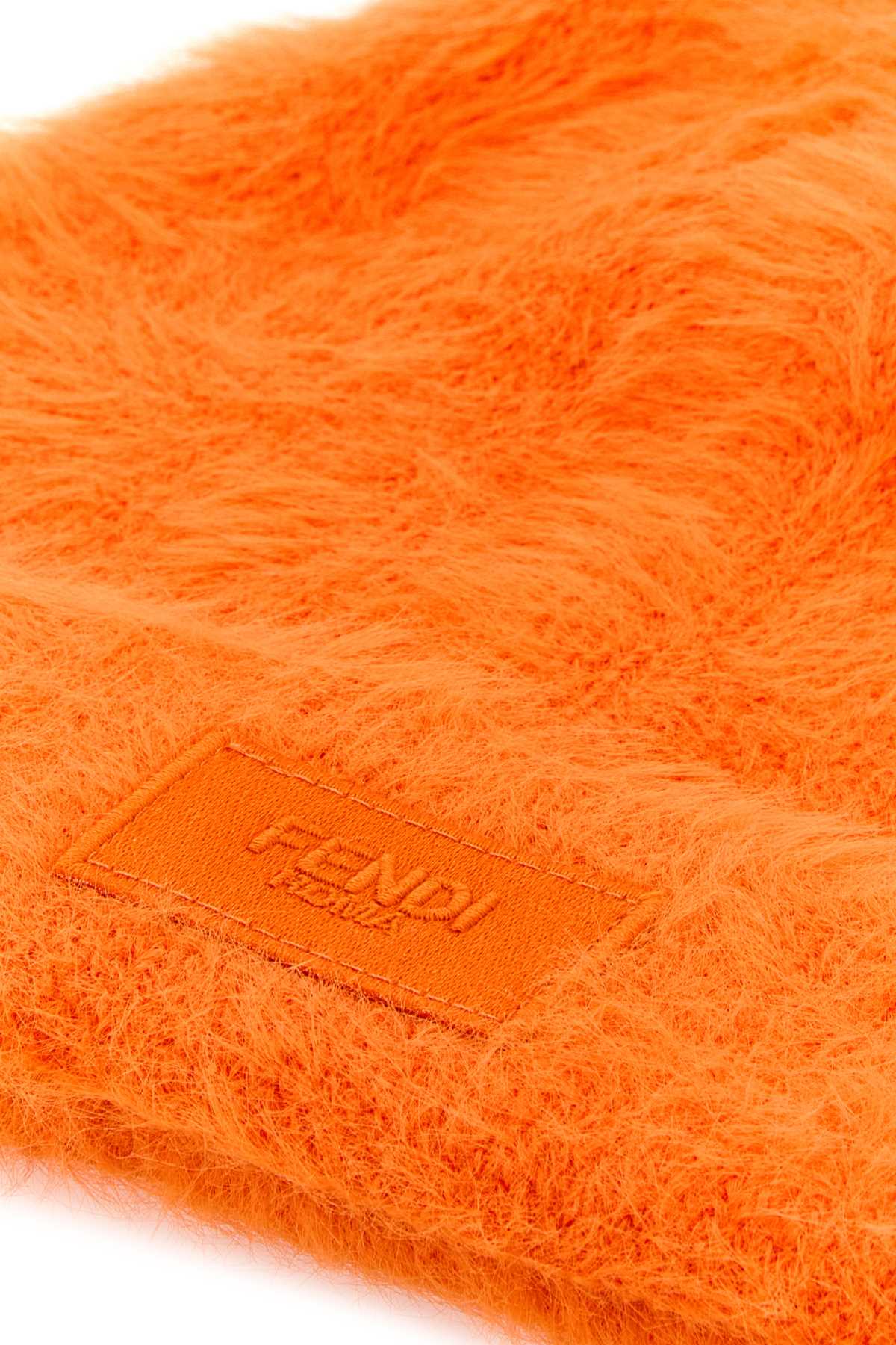 BEANIE_PELUCHES_FENDI_FXQ116AVPQ_F0EU5_Image_3