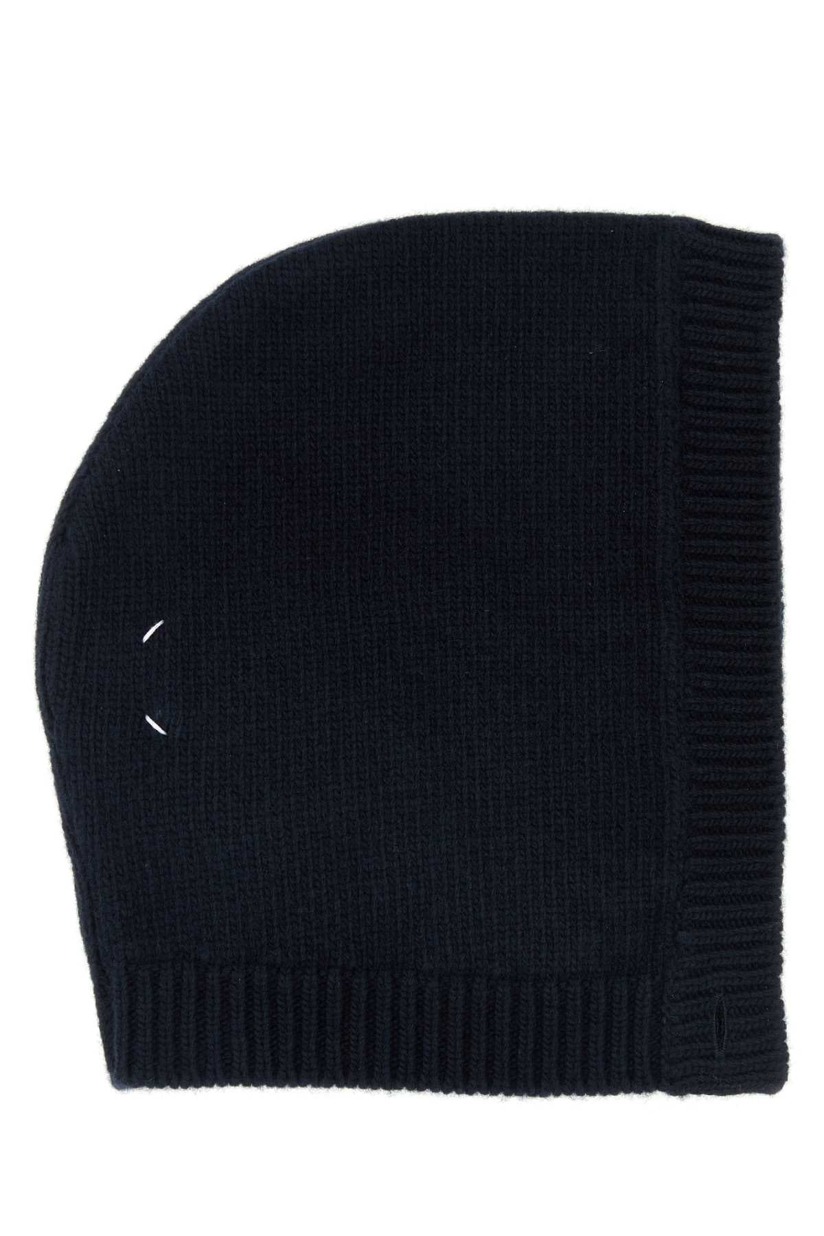 BEANIE_S50TB0018M13226_511_Image_1