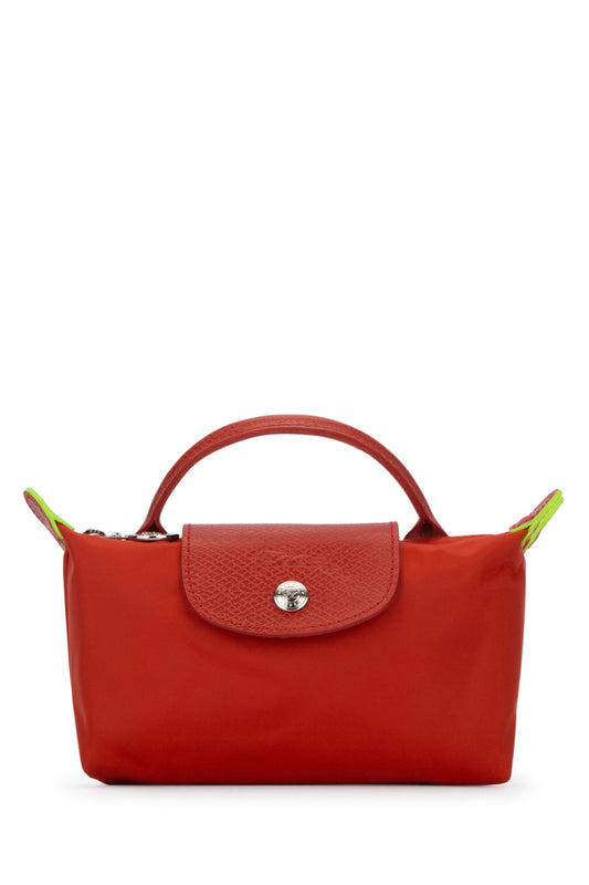 BEAUTY_CASE_34175919_P83_Image_1