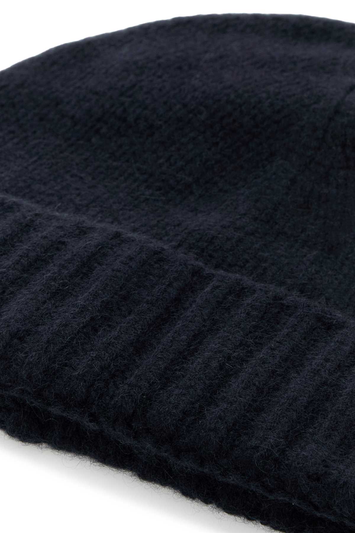 BERET-CWS_BERETCWS_BELUGA_Image_3