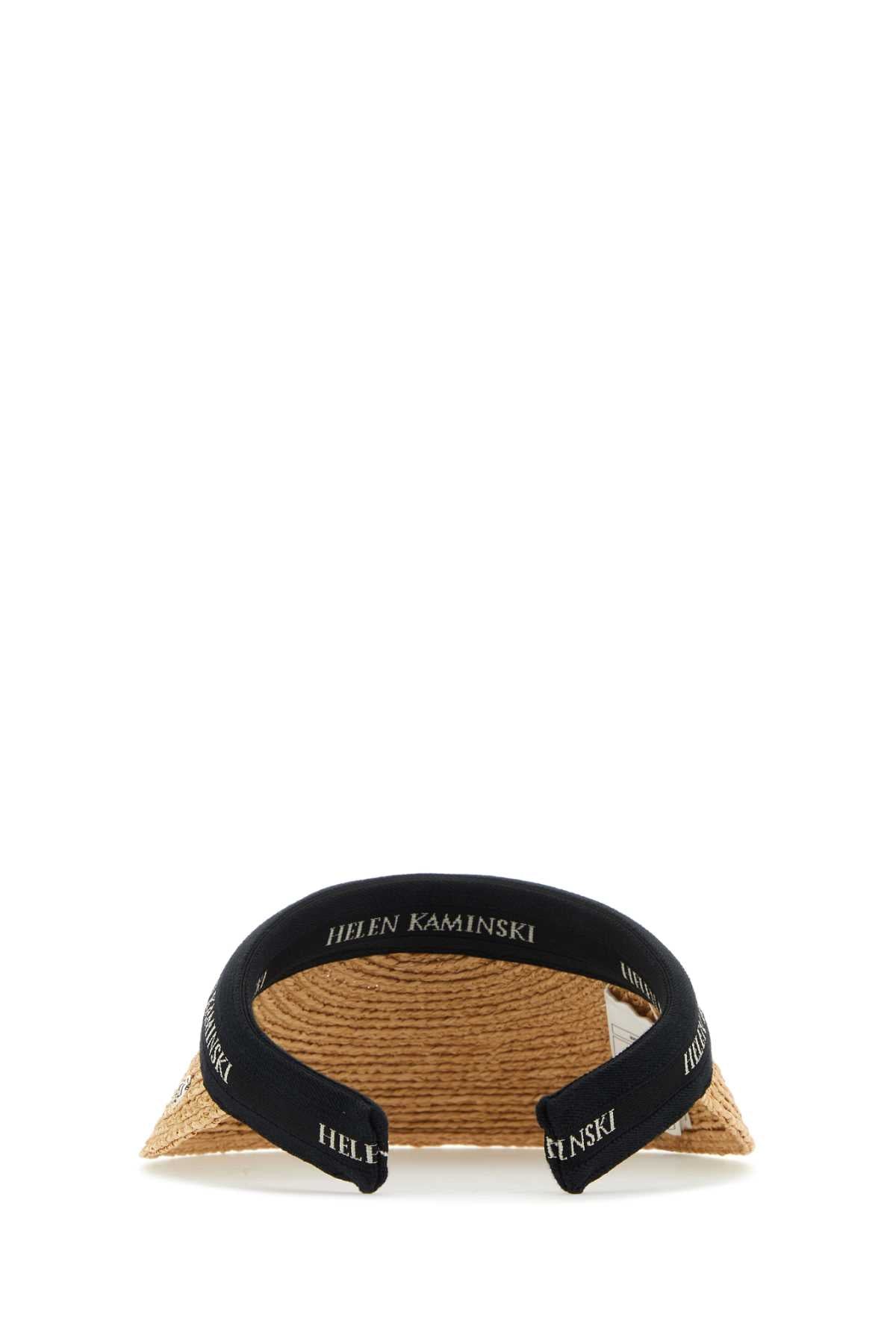BIANCA_HAT50265_NATBLALOG_Image_3