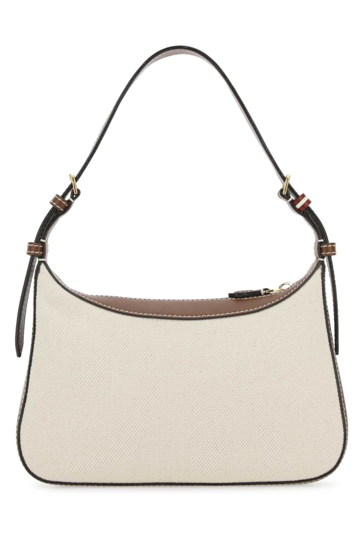 BORSA_CORALYESTWAC01L_I135O_Image_3