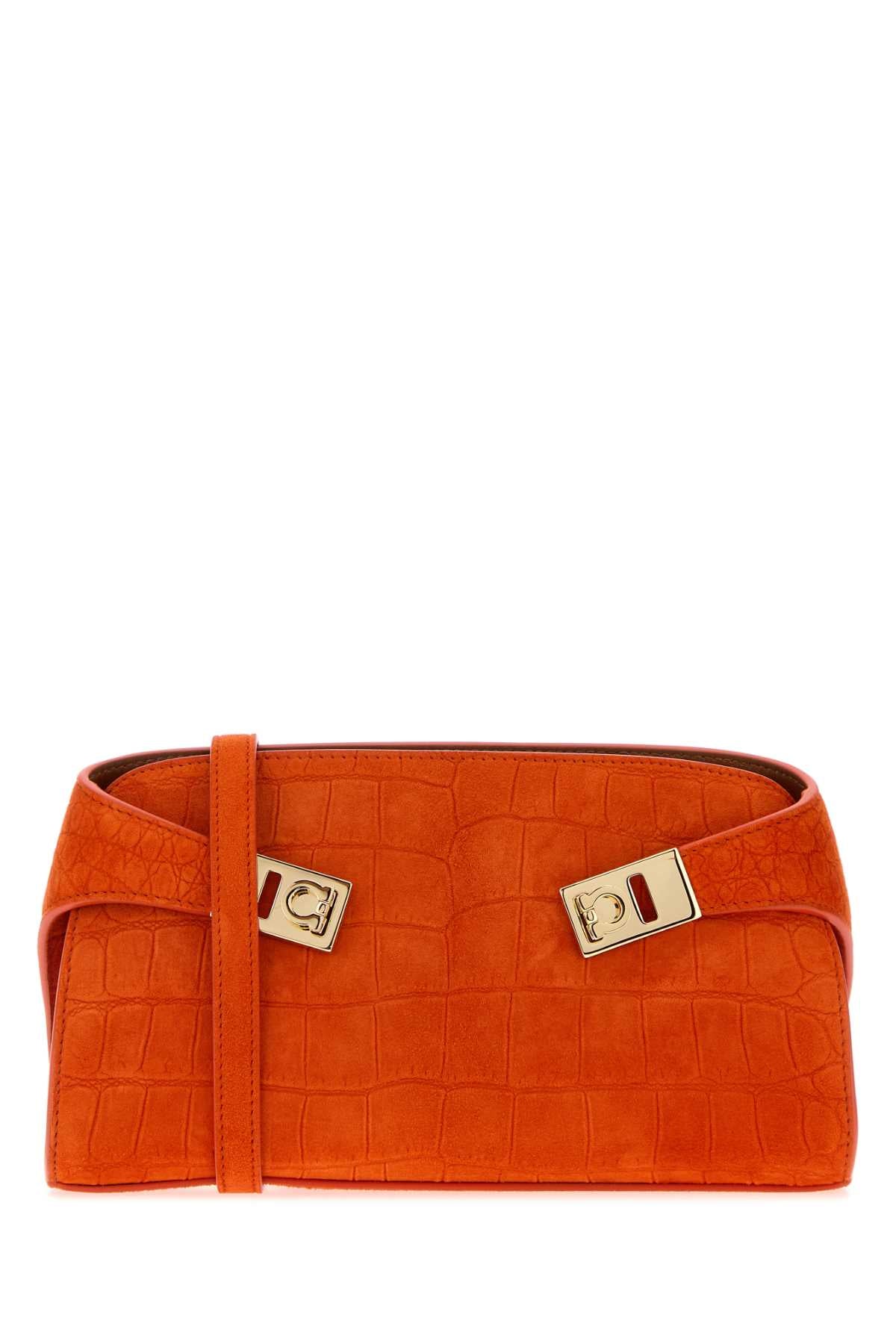 BORSA_HUG_MINI_218964792847_SIENA_Image_1