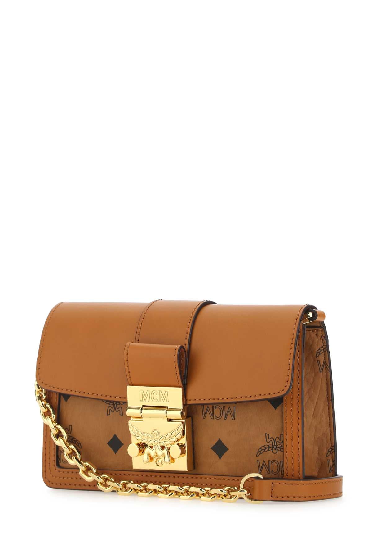 BORSA_MWRBAWO02_CO_Image_2