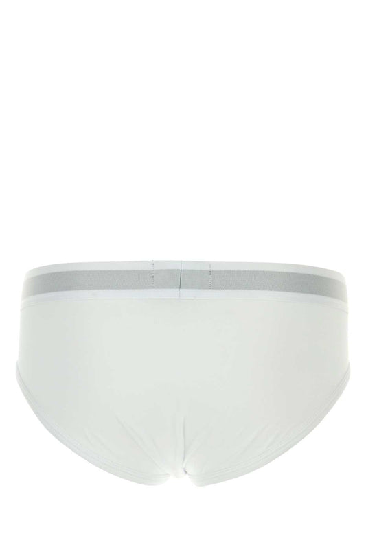 BRIEF_EM000230AF14133_U0002_Image_2