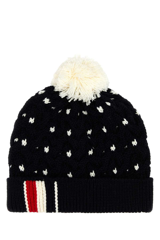 CABLE_HAT_IN_MERINO_UKH042AY1024_415_Image_1